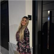 Estudiante del último año de la carrera de derecho.